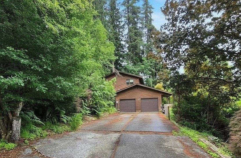 1st image of 2304 Lisa Ln
