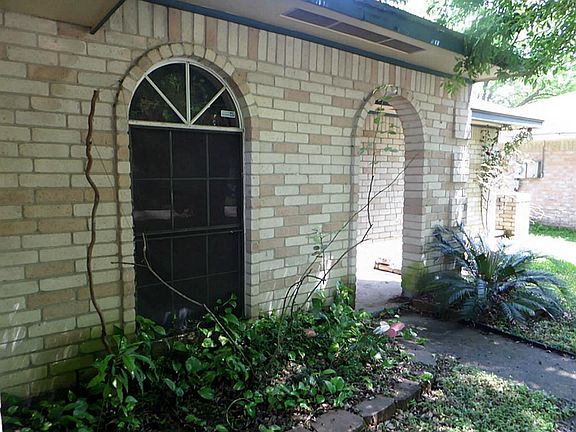 4th image of 1006 Fruitvale Dr
