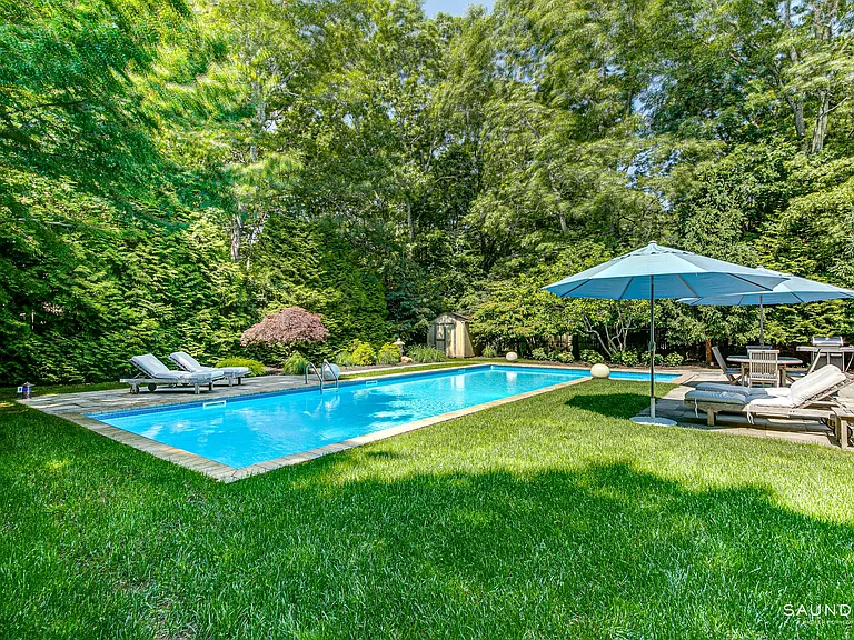 12 Underwood Dr — Photo 24