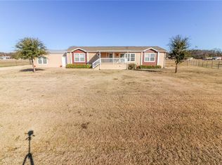 580 Silver River Rd, Waco, TX 76705
