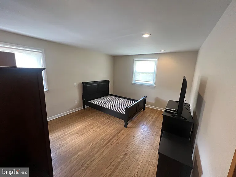 20 Fairview Rd — Photo 10
