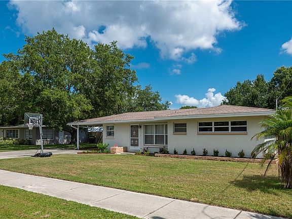 2nd image of 424 San Marie Dr
