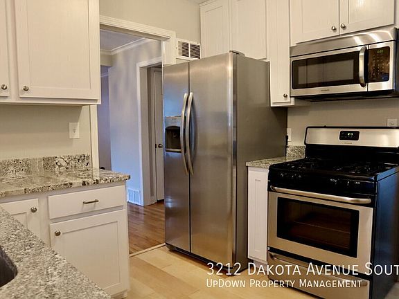 4th image of 3212 Dakota Ave S
