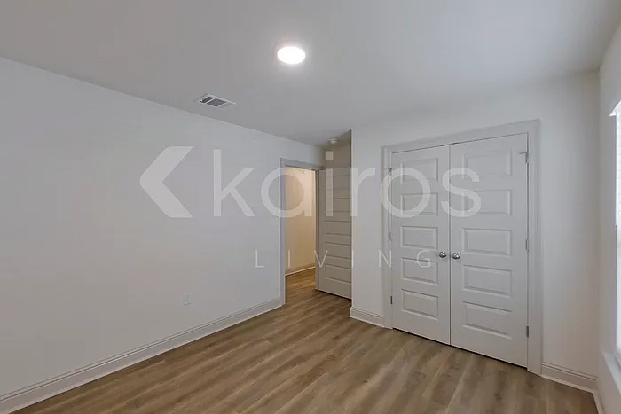8118 Hendrick Dr — Photo 10