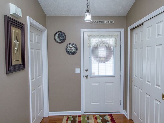 3rd image of 436 Carrington Ln