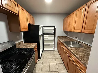 Rented by Premier Metro Realty Corp