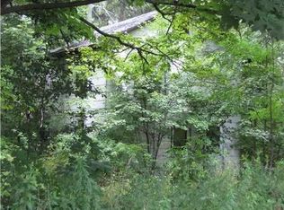 2 Burnside Dr, Campbell Hall, NY 10916