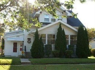 717 Dougherty Pl, Flint, MI 48504