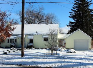 631 Spring St, Grand Ledge, MI 48837