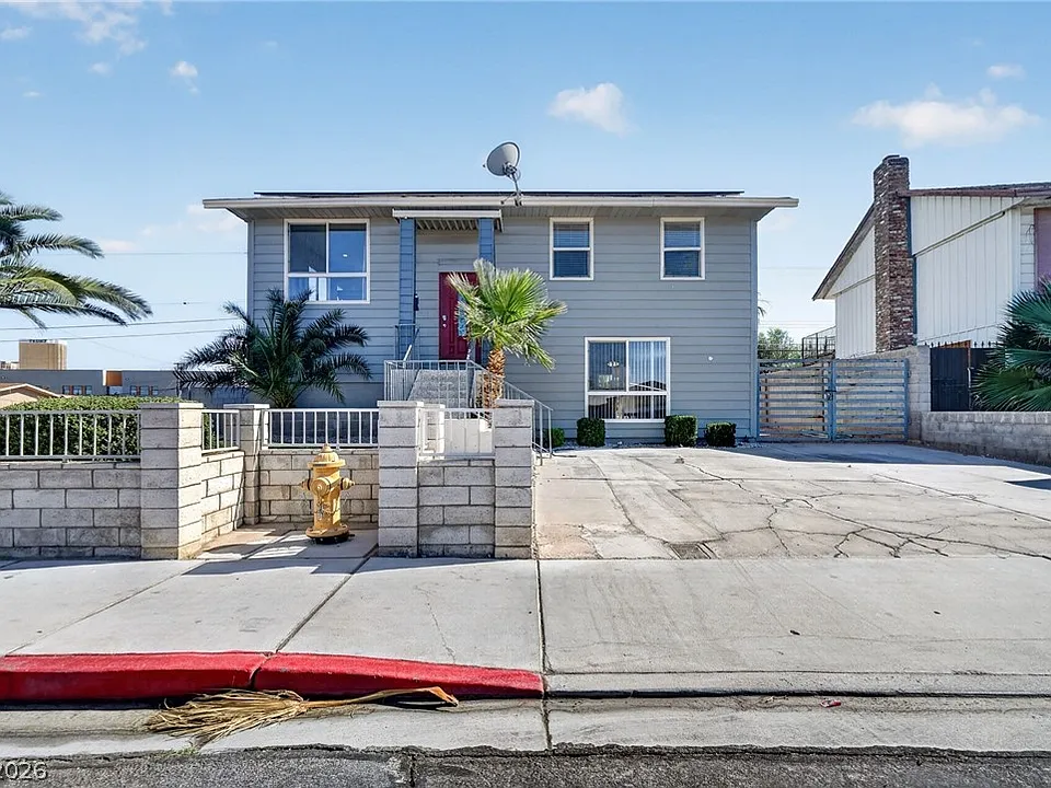 3001 Merritt Ave