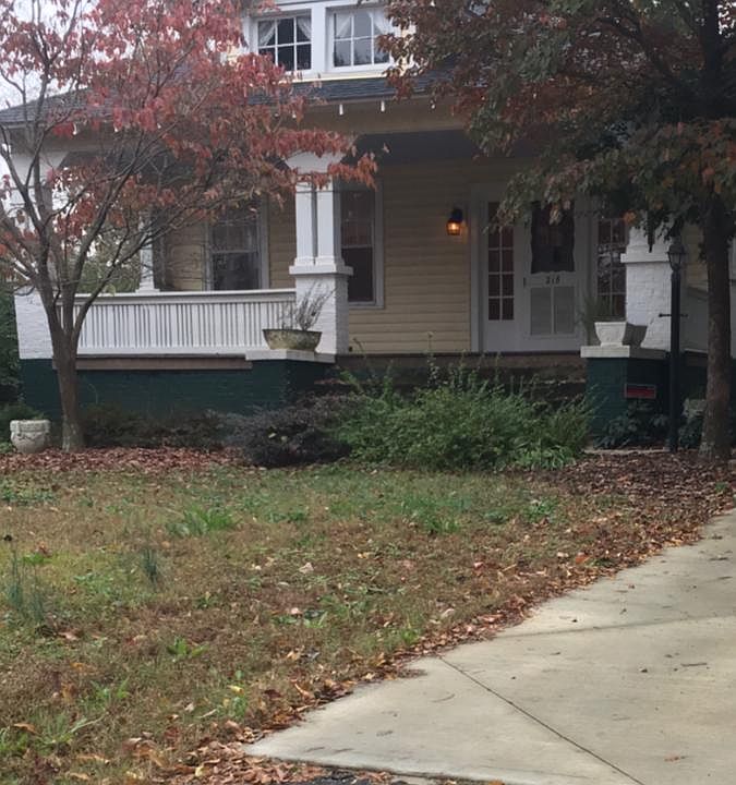 1st image of 209 W Mountainview Ave