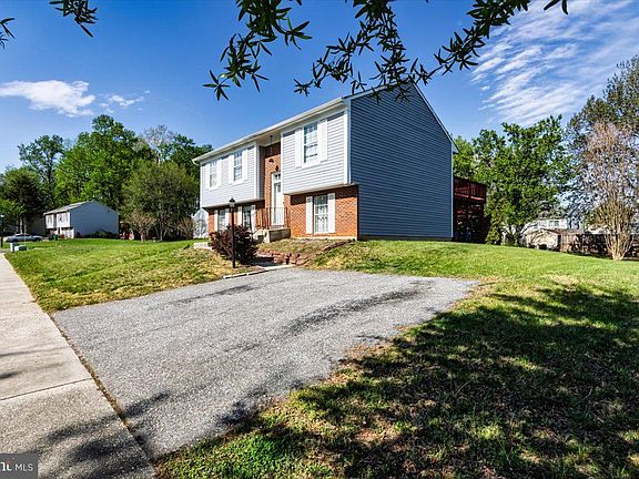 2nd image of 1037 Saint Michaels Dr