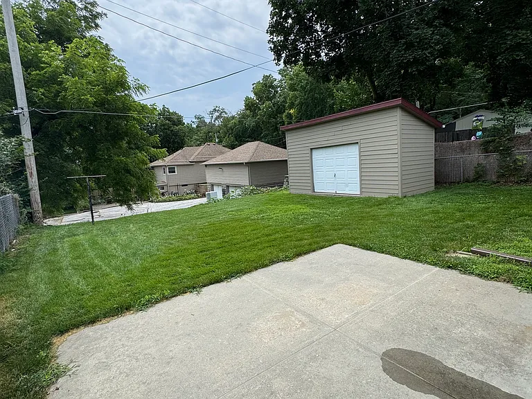 307 Steven Cir — Photo 5