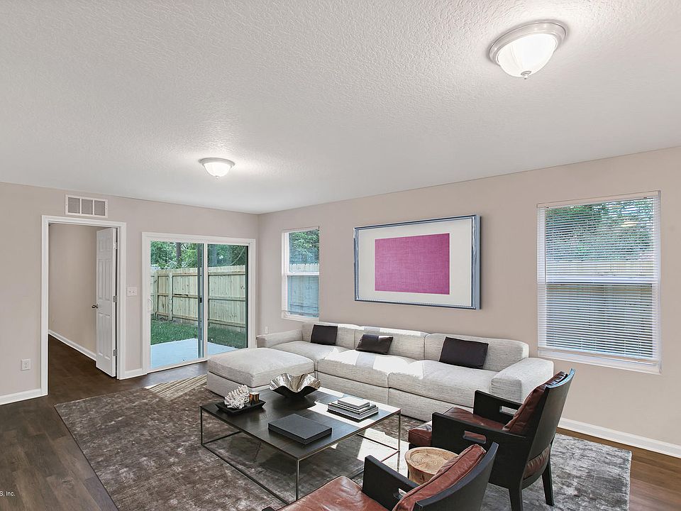 1st image of 7710 Eaton Ave