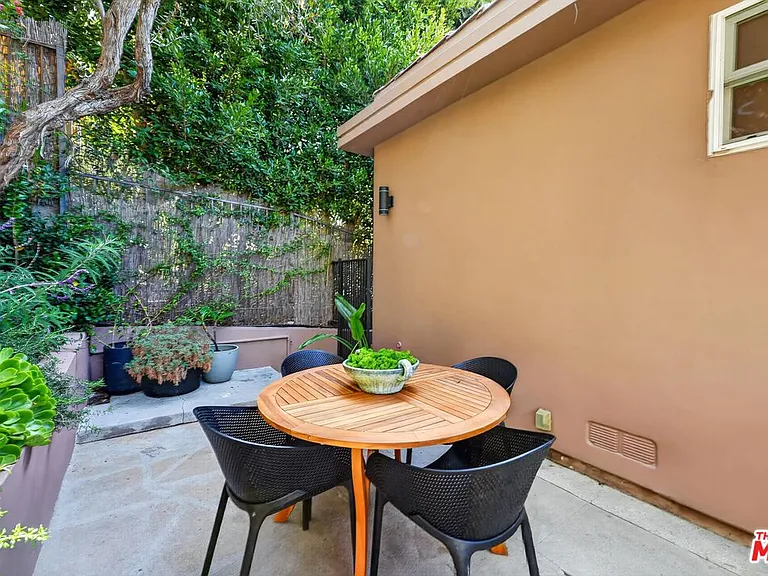 1515 Rendall Pl — Photo 34