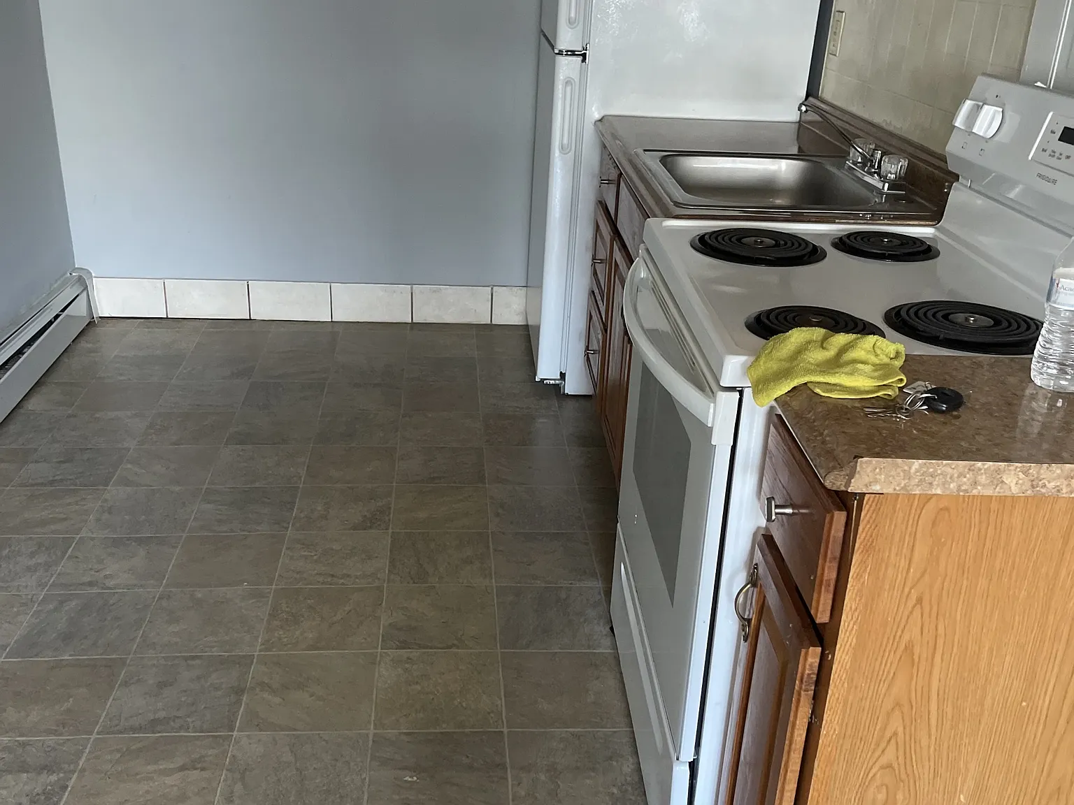 1214 East 2nd Street - 2 — Photo 1