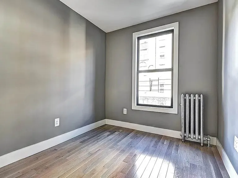 616 W 184th St #32 — Photo 11
