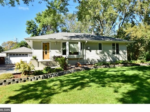 2nd image of 1061 Woody Ln NW