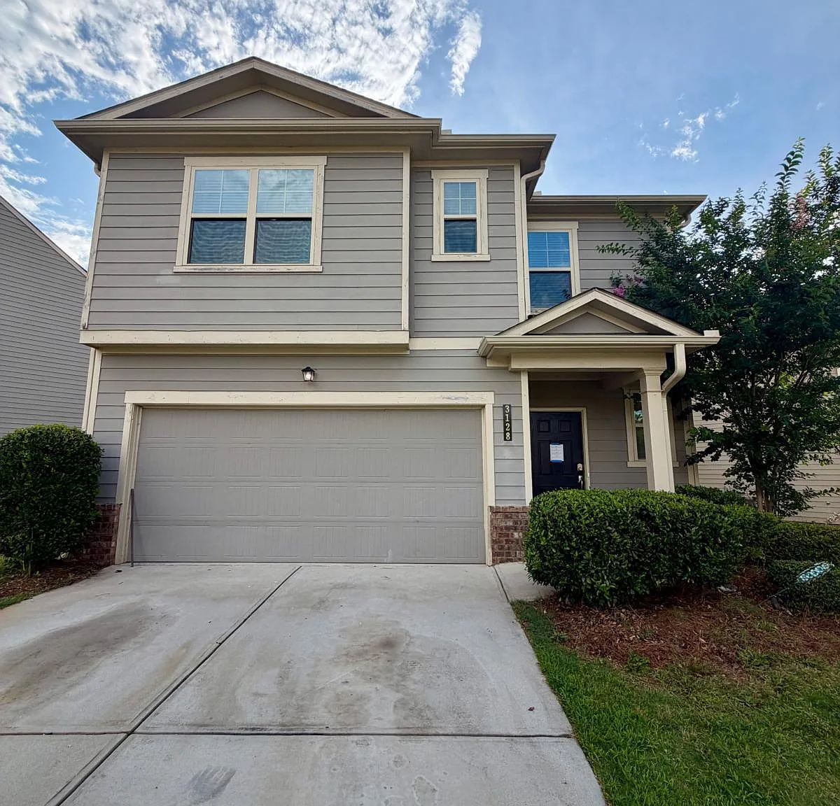 5 bed, 2.5 bath, $2,445 — Photo 1