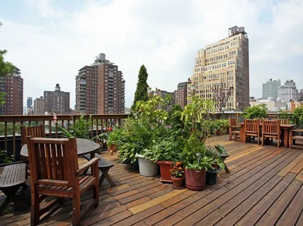 254 West 25th Street