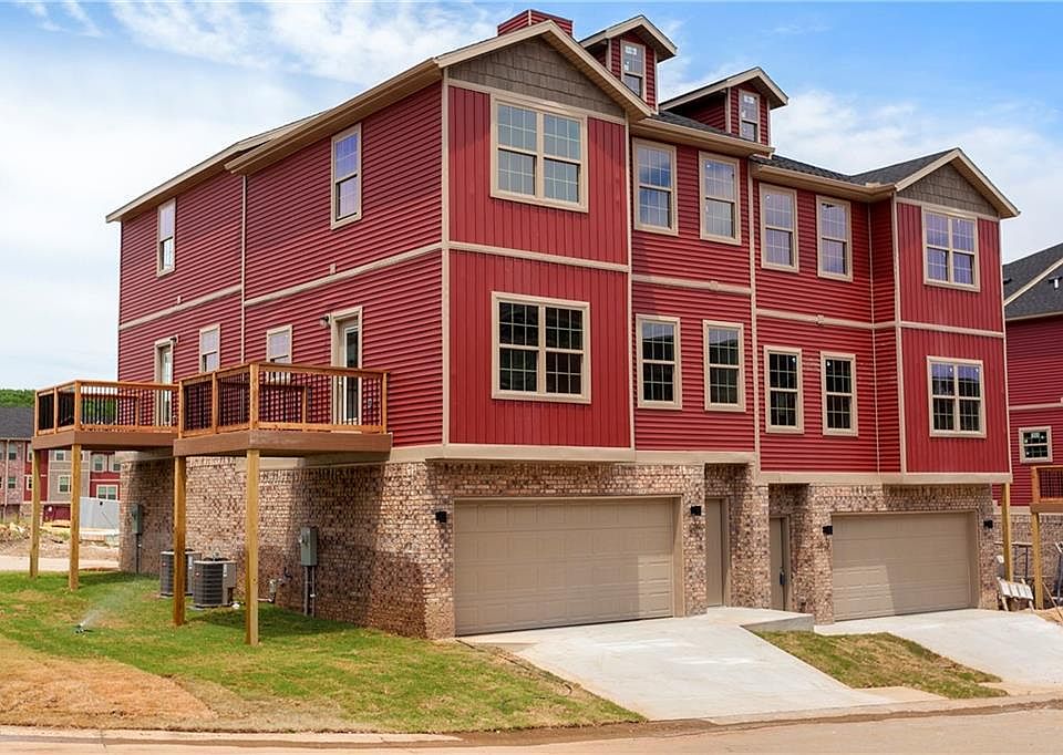 1st image of 2816 W Cottonwillow Way