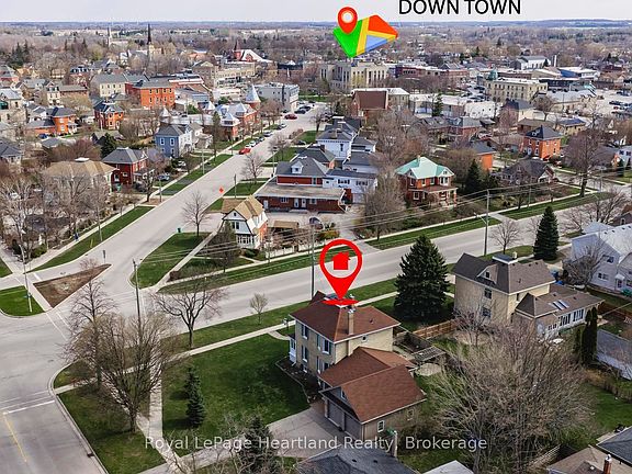 5th image of 67 Elgin Ave W