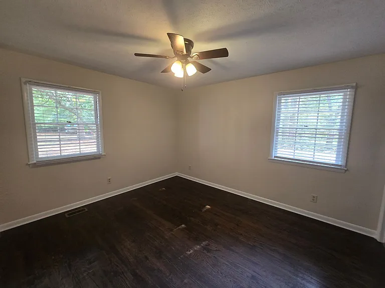 6343 Paddington Ct — Photo 7