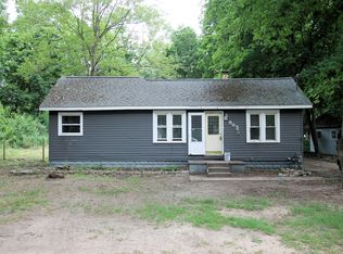 902 Wilson Ave, Norton Shores, MI 49441