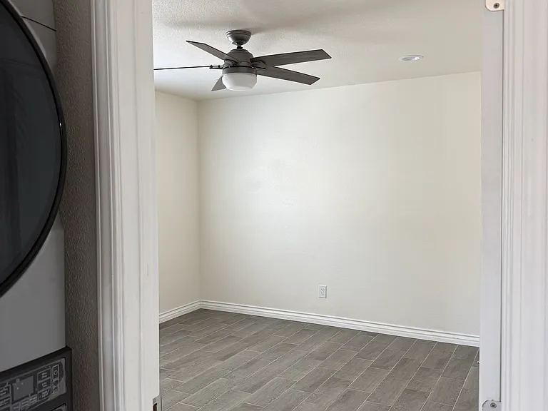 8610 Bennett Ave #2 — Photo 22