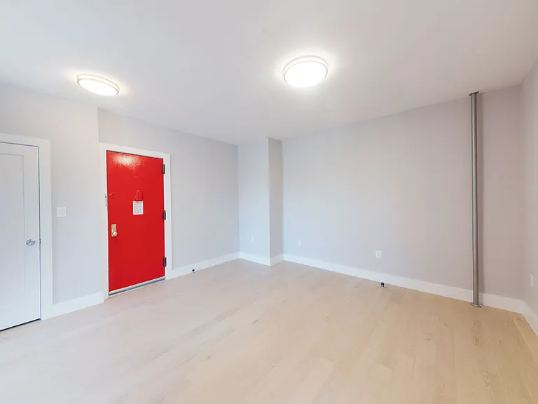 4119 Barnes Ave #2R — Photo 9