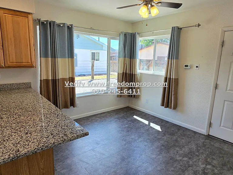 Orchard Ave 1010 — Photo 2