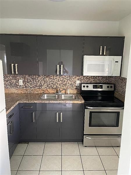 1st image of 18251 NW 23rd Ave APT 3