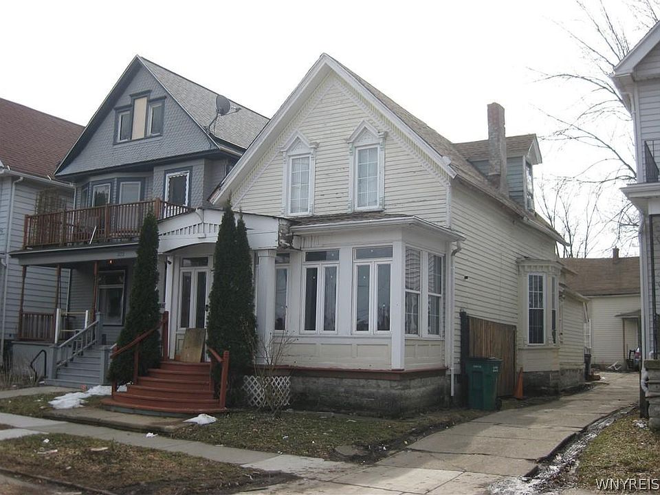1st image of 269 Breckenridge St