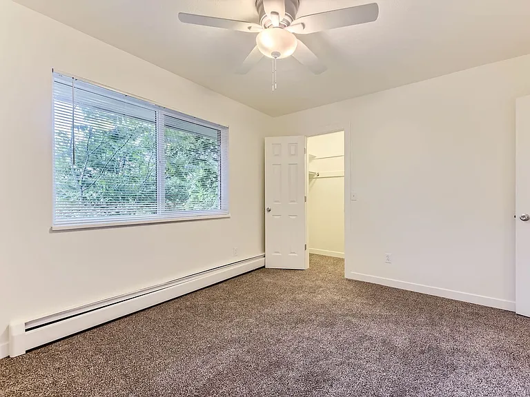 2340 Walnut Street — Photo 11