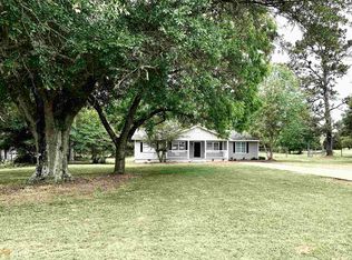 1086 Bethlehem Rd, Winder, GA 30680