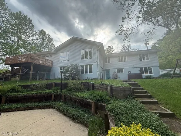 177 Lowery Ln, New Concord, OH 43762