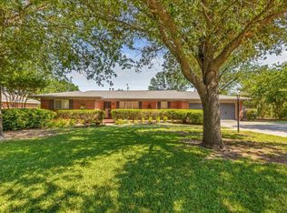 1305 W Westhill Dr, Cleburne, TX 76033