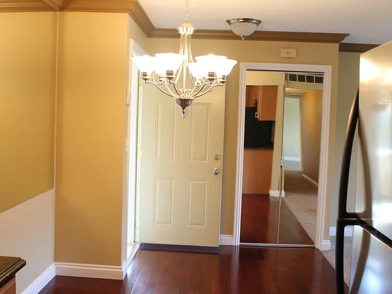 2311 Walton Blvd #43 — Photo 6