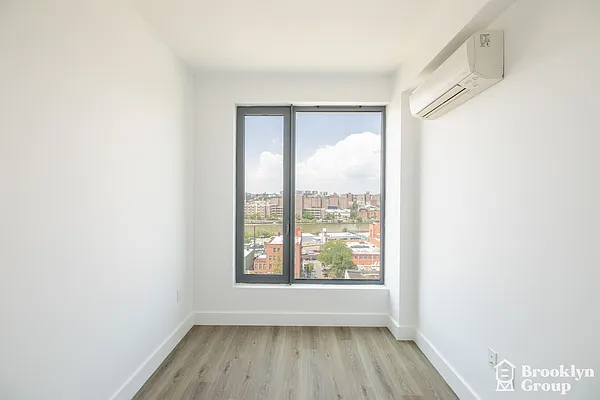 Rented by Brooklyn Group | media 10