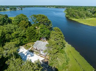 41 Aunt Debbys Rd, Dennis Port, MA 02639