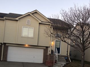 15020 Camden Ave, Omaha, NE 68116