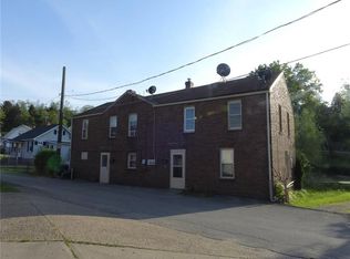 150 1/2 Elm St, Washington, PA 15301