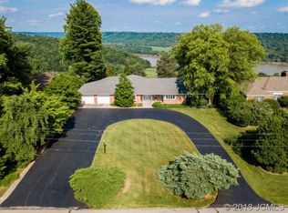 1251 S Riverview Dr, Hanover, IN 47243