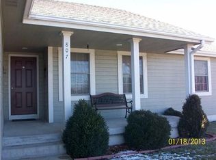 807 East St, Garden City, MO 64747