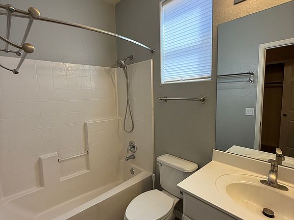 3rd image of 14577 W Merrell St
