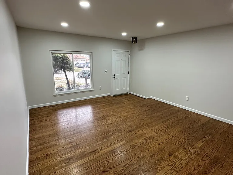 39327 Timberlane Dr — Photo 6