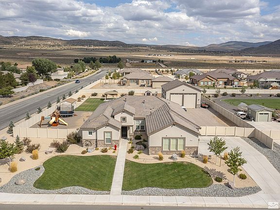 3rd image of 11594 Eagle Peak Dr