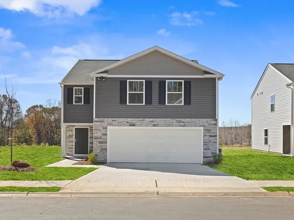 13 Archstone Way, Piedmont, SC 29673