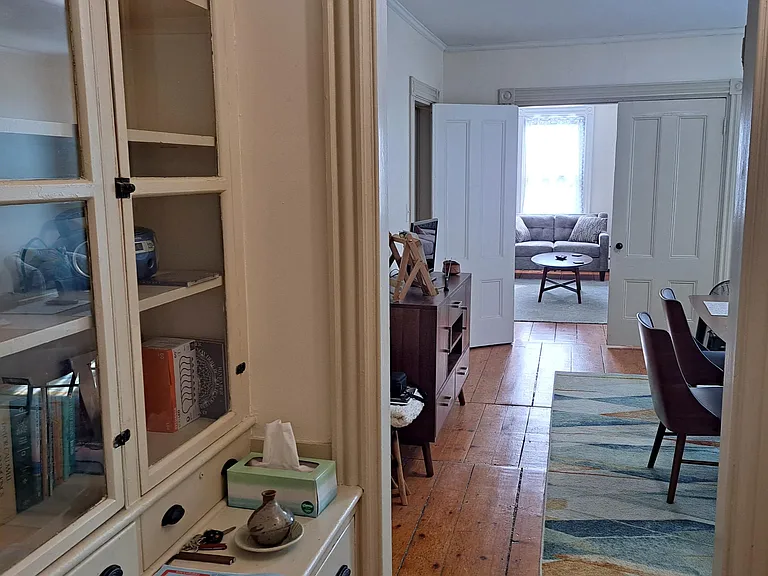 16 E Elm St #1 — Photo 12