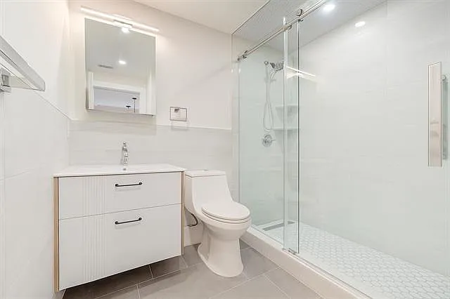 1 bed, 650 sqft, $2,300 — Photo 4